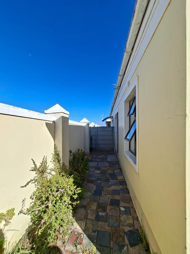 2 Bedroom Property for Sale in Kuils River Western Cape